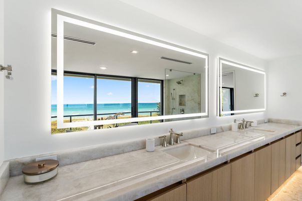 Bathroom, Dual Sink Vanities, Interior, Recessed Lighting, Water