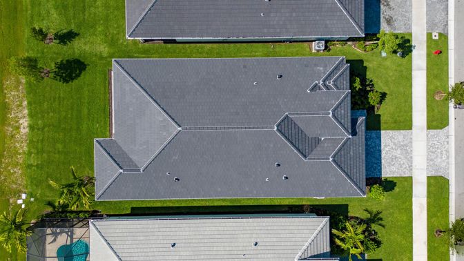 Exterior, Drone