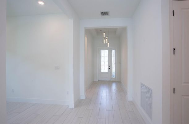 Interior, Pendant Lights, Recessed Lighting, Wood Texture Flooring