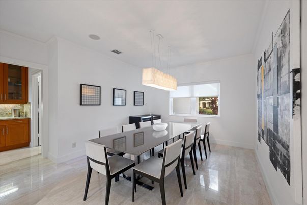 Dining room, Interior, Pendant Lights