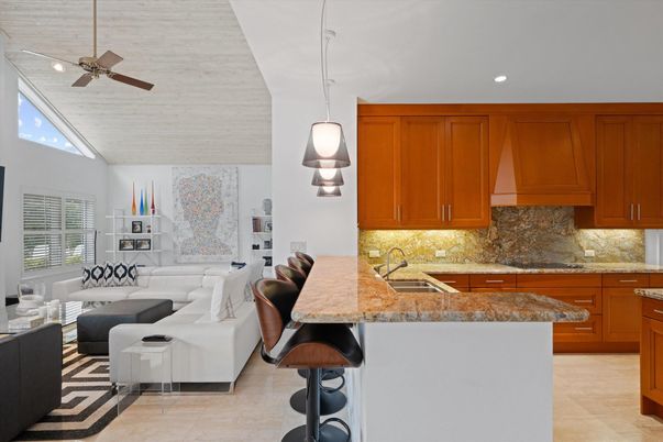 Interior, Kitchen, Living room, Pendant Lights, Recessed Lighting