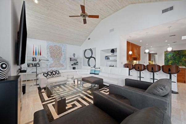 Interior, Kitchen, Living room, Pendant Lights, Recessed Lighting