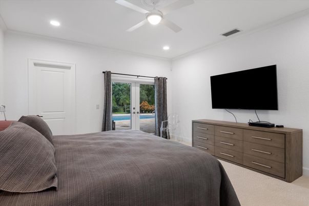 Bedroom, Interior, Recessed Lighting