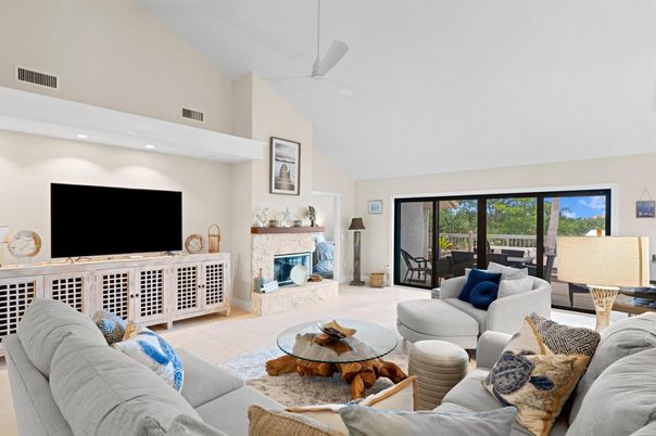 Fireplace, Interior, Living room, Recessed Lighting