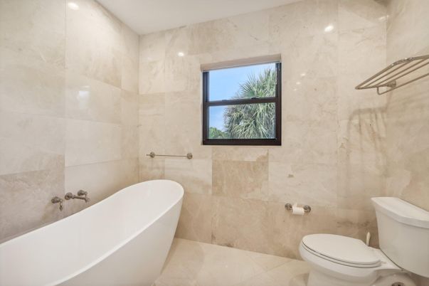 Bathroom, Free Standing Baths, Interior, Marble Walls, Recessed Lighting