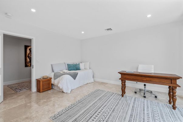 Bedroom, Home Office, Interior, Recessed Lighting