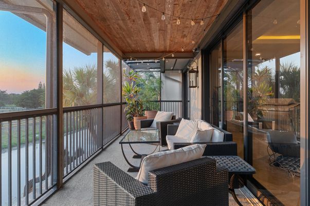 Interior, Sun Room, Wooden Ceilings