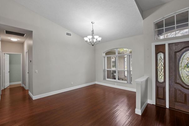 Chandelier, Empty room, Interior, Wood Texture Flooring