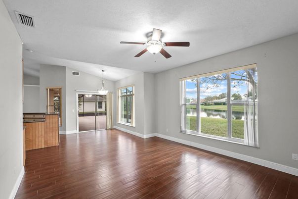 Empty room, Interior, Pendant Lights, Wood Texture Flooring