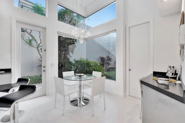 Dining room, Interior, Pendant Lights