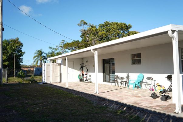 Backyard, Exterior