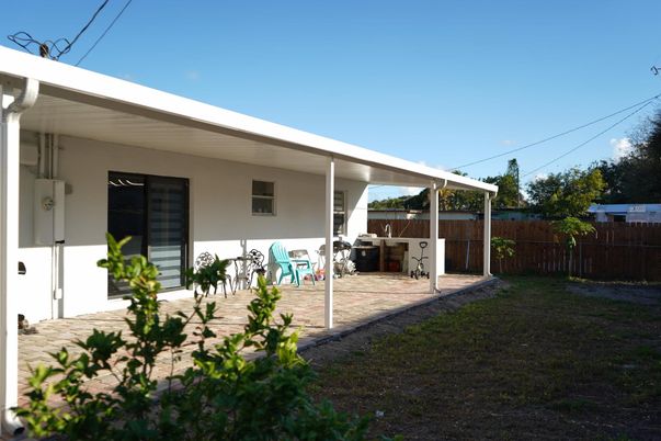Backyard, Exterior