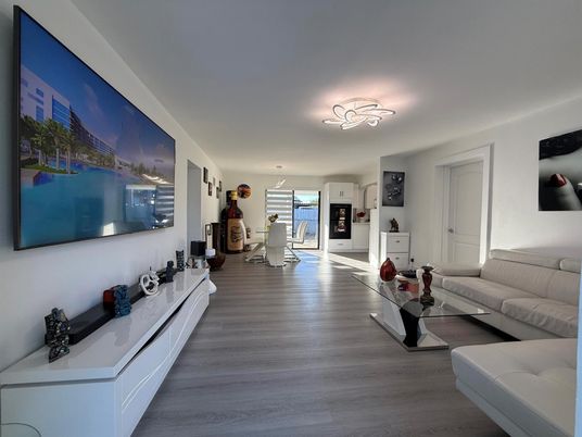 Interior, Living room, Pendant Lights, Wood Texture Flooring