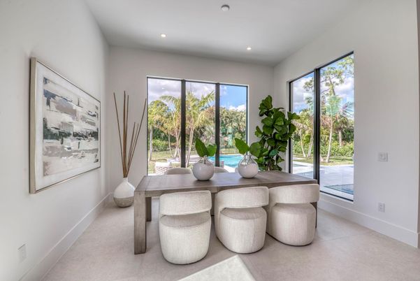 Dining room, Interior, Recessed Lighting