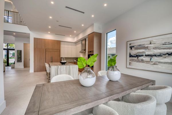 Dining room, Interior, Recessed Lighting