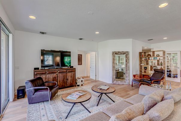 Interior, Living room, Recessed Lighting, Wood Texture Flooring