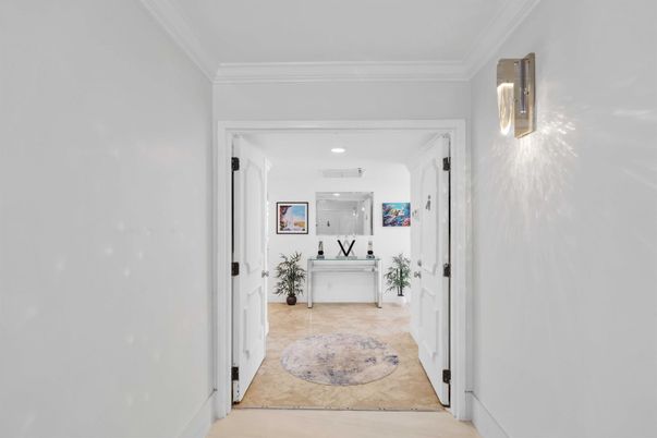 Interior, Recessed Lighting