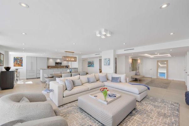 Interior, Kitchen, Living room, Pendant Lights, Recessed Lighting