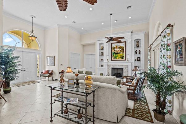 Fireplace, Interior, Living room, Pendant Lights, Recessed Lighting