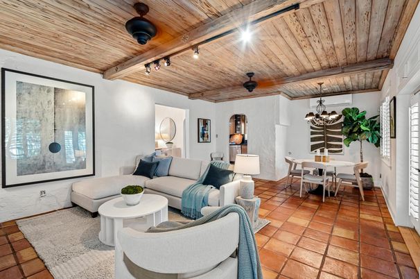 Chandelier, Dining room, Interior, Living room, Wooden Beams, Wooden Ceilings