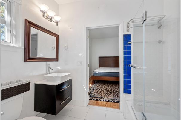 Bathroom, Bedroom, Glass Shower, Interior