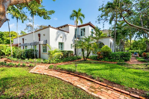 Backyard, Exterior, Facade, Spanish Mediterranean