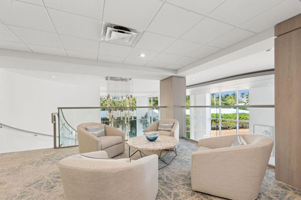 Interior, Living room, Pendant Lights, Recessed Lighting