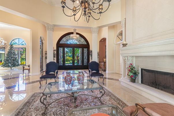 Chandelier, Dining room, Fireplace, Interior