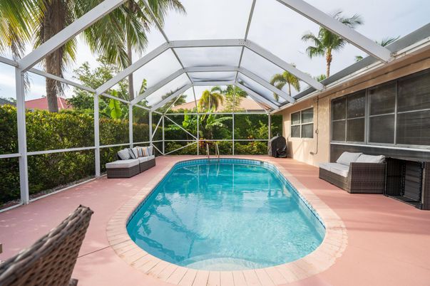Glass Ceilings, Interior, Pool, Sun Room