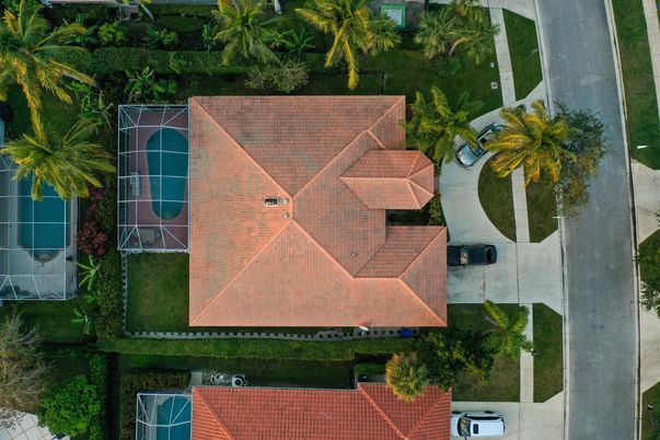 Exterior, Drone
