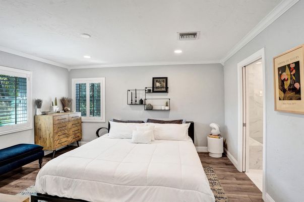Bedroom, Interior, Recessed Lighting, Wood Texture Flooring