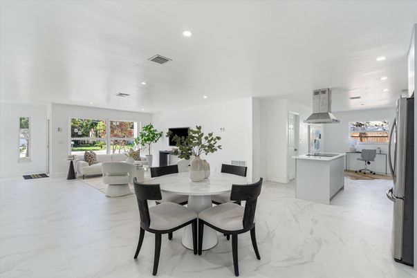 Dining room, Interior, Kitchen, Living room, Marble, Pendant Lights, Recessed Lighting