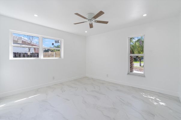 Empty room, Interior, Marble, Recessed Lighting