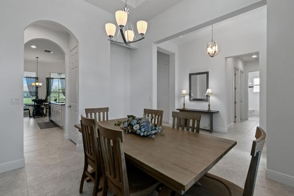Chandelier, Dining room, Interior, Pendant Lights, Recessed Lighting