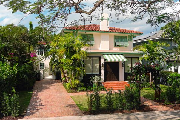 Backyard, Exterior, Facade, Mediterranean