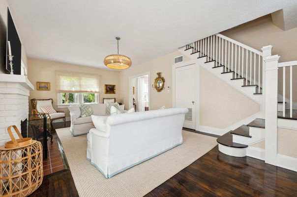 Interior, Living room, Pendant Lights, Wood Texture Flooring