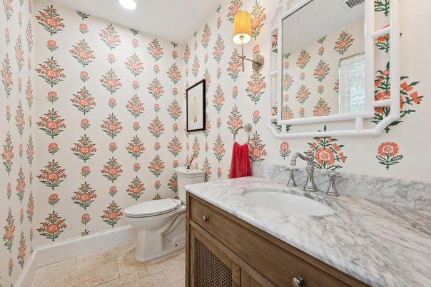 Bathroom, Interior, Recessed Lighting