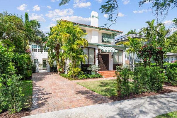 Backyard, Exterior, Facade, Mediterranean