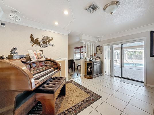 Interior, Piano, Recessed Lighting