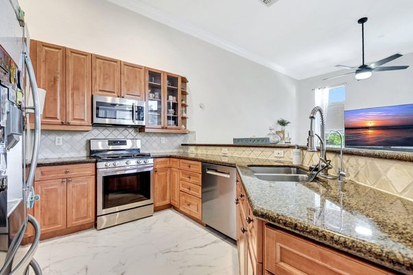 Interior, Kitchen, Marble, Stainless Steel Appliances