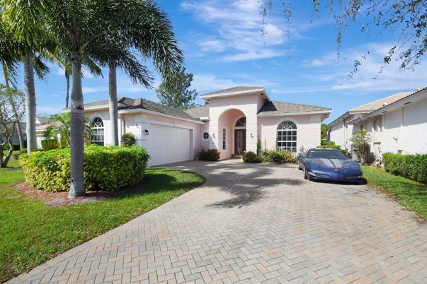 Attached, Backyard, Exterior, Facade, Mediterranean
