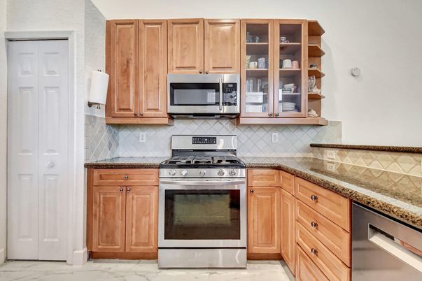 Interior, Kitchen, Marble, Stainless Steel Appliances