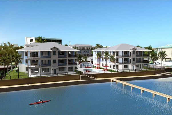 Exterior, Lake