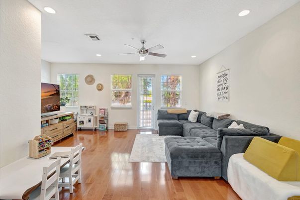 Interior, Living room, Recessed Lighting, Wood Texture Flooring