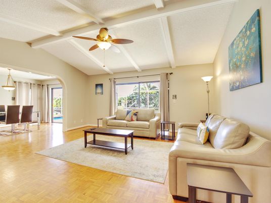 Dining room, Interior, Living room, Pendant Lights, Wood Texture Flooring