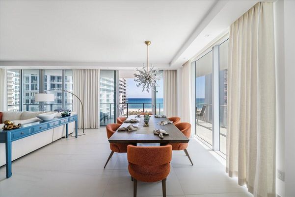 Dining room, Interior, Pendant Lights, Water