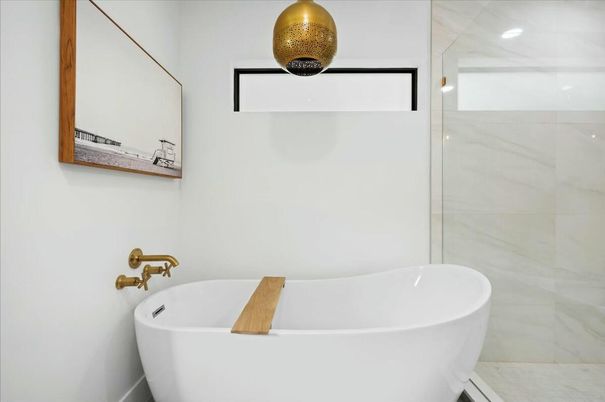 Bathroom, Free Standing Baths, Interior, Marble Walls