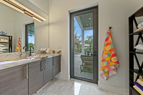 Bathroom, Interior, Marble, Recessed Lighting