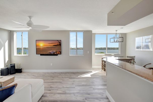 Dining room, Interior, Kitchen, Pendant Lights, Water, Wood Texture Flooring