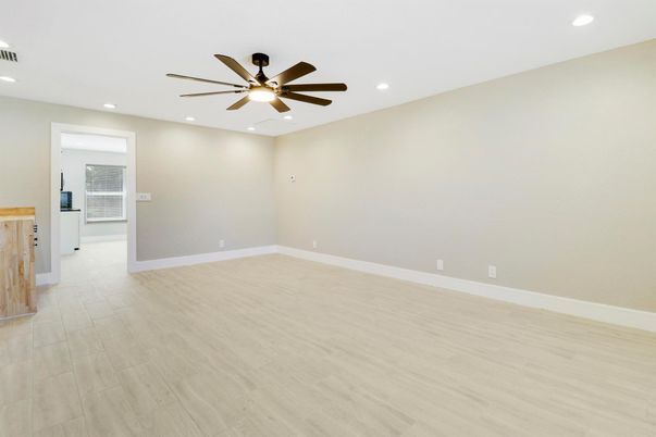 Empty room, Interior, Recessed Lighting, Wood Texture Flooring